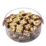 مكعبات التمر بالمكسرات